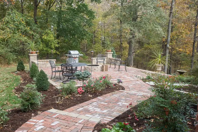 Stork Landscaping — photo from the business 12