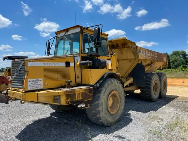 TriStar Auction Group, LLC — photo from the business 11