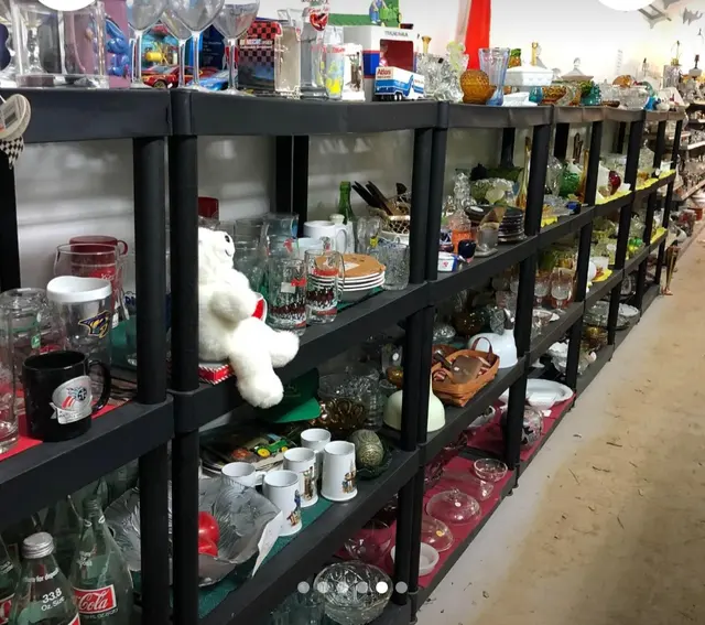 Butler's Auction — photo from the business 4
