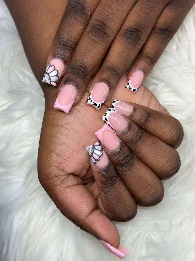 LV NAIL & SPA — photo from the business 1