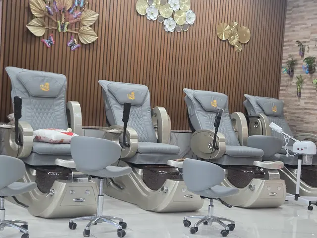 Oasis Head Spa and Nail Lounge — customer photo 11