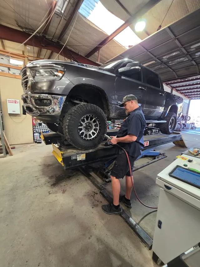 Pete's Automotive — photo from the business 4