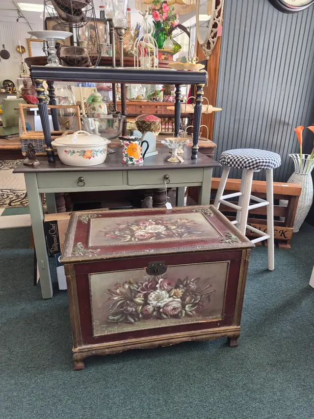 Customer photo of work by The Vintage Dandelion, from Heatherlee Jones's review