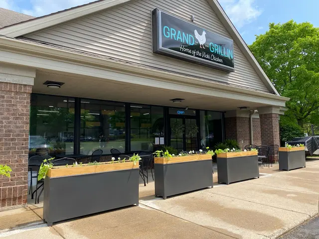 Grand Grillin — photo from the business 1