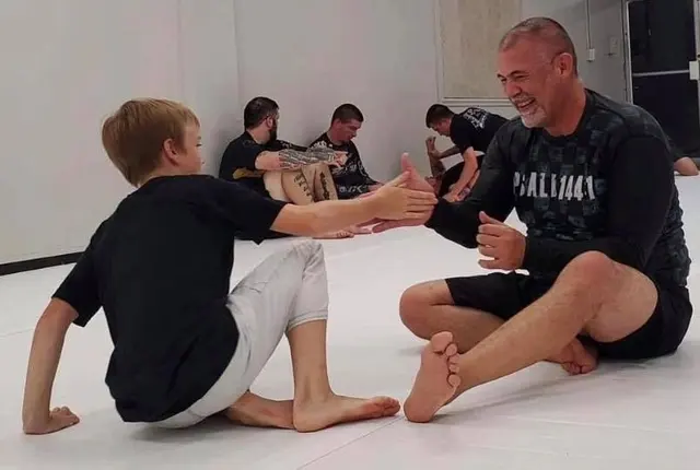 Flux MMA — photo from the business 10