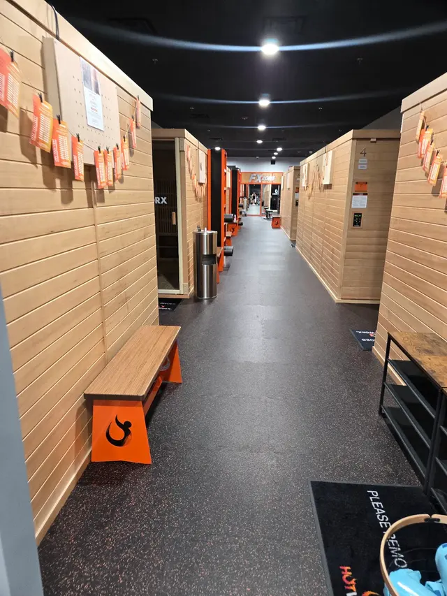 HOTWORX - Rolling Meadows, IL — customer photo 10
