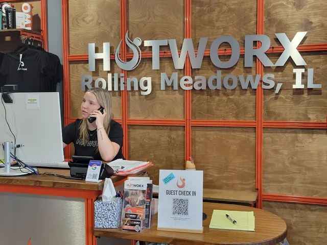 HOTWORX - Rolling Meadows, IL — photo from the business 3