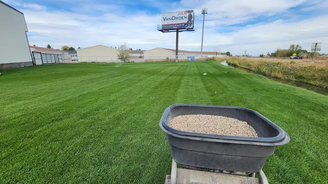 Envy Lawncare — photo from the business 9