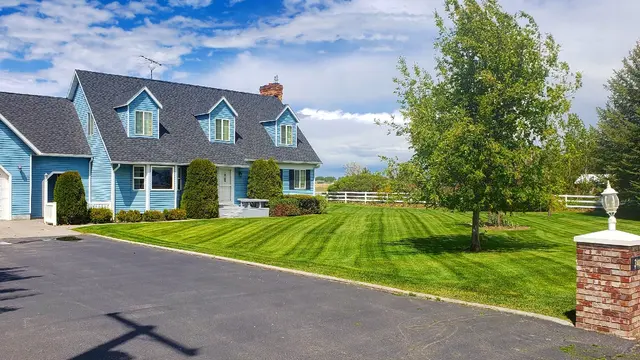 Envy Lawncare — photo from the business 3