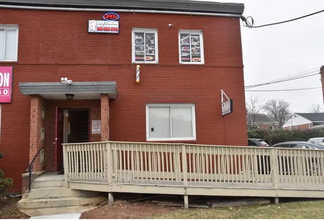 Akim’s Empire Cuts & Braiding barber shop — photo from the business 5