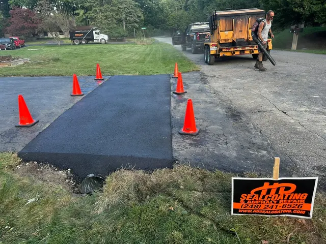 H D Sealcoating & Paving Solutions — photo from the business 7