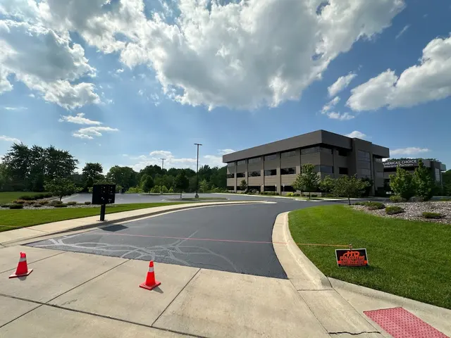 H D Sealcoating & Paving Solutions — photo from the business 4