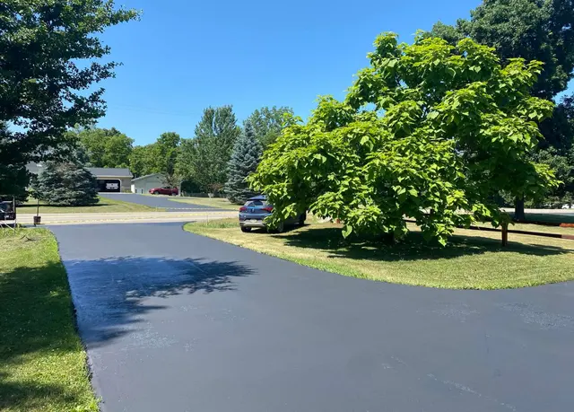 Payless Paving & Construction — photo from the business 1