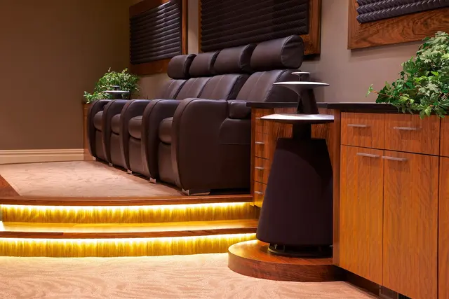 Lifestyle Electronics — photo from the business 12