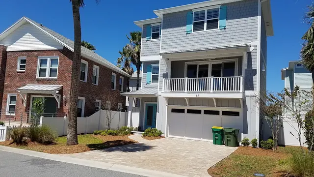 FLORIDA PRO LAWN CARE — photo from the business 12