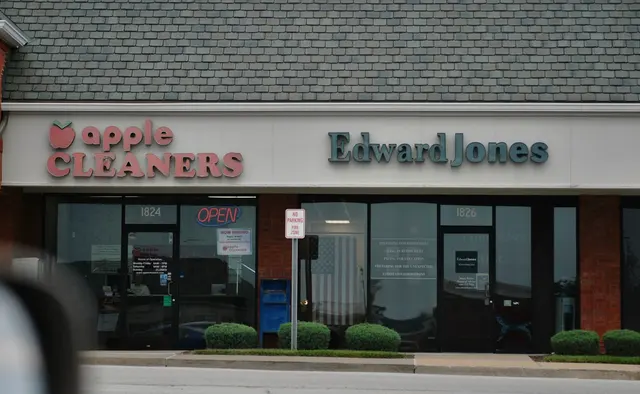 Apple Cleaners — customer photo 9
