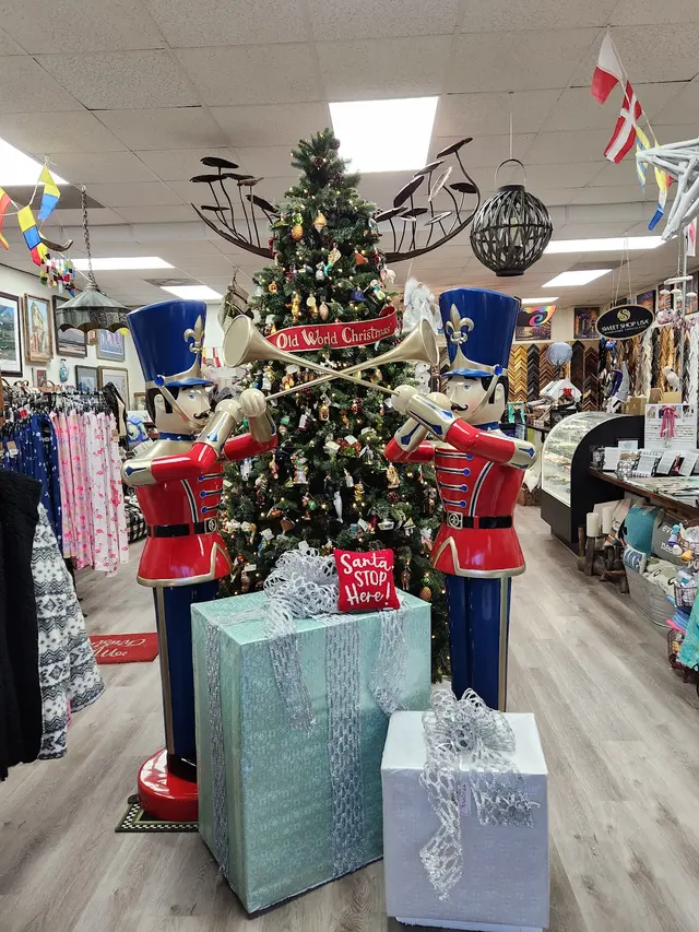 Donovan's Custom Framing and Gifts — photo from the business 6