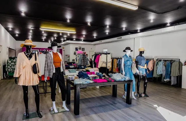 Collaboration Clothing Store — customer photo 1