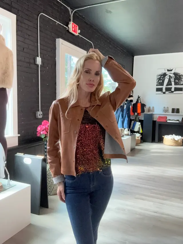 Collaboration Clothing Store — customer photo 5