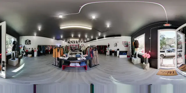 Collaboration Clothing Store — customer photo 7