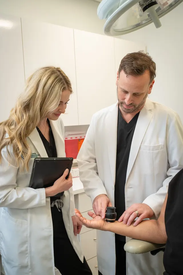 Illinois Dermatology Institute - Hinsdale Office — photo from the business 6