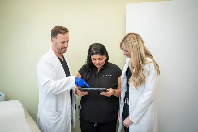 Illinois Dermatology Institute - Hinsdale Office — photo from the business 4