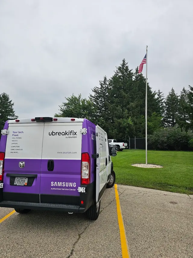 uBreakiFix - Phone and Computer Repair — customer photo 8