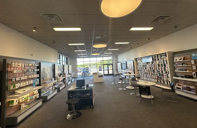 AT&T Store — photo from the business 12