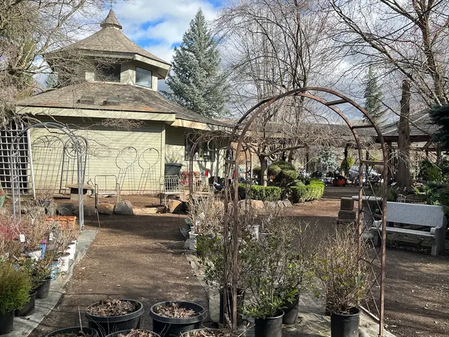 Green Valley Gardens — photo from the business 8