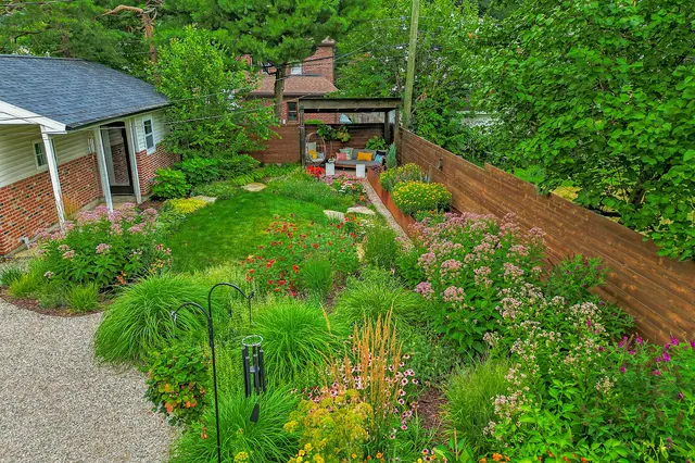 Great Lakes Landscape Design — photo from the business 8
