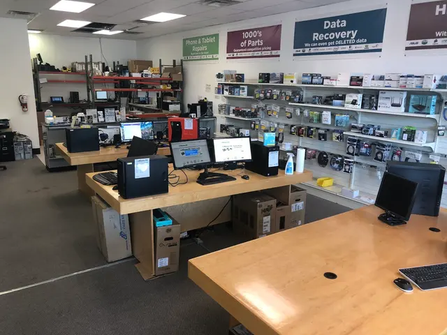Milwaukee PC - West Bend — customer photo 2