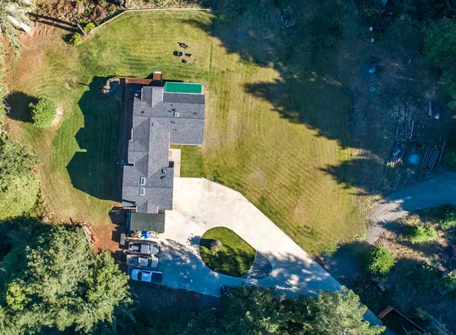 Mckinnon's Roofing — photo from the business 7