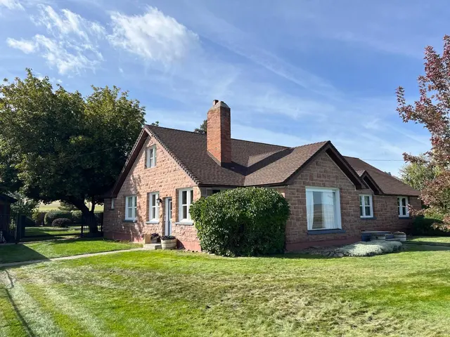 Mckinnon's Roofing — photo from the business 6