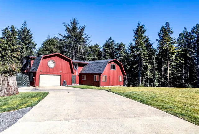 Mckinnon's Roofing — photo from the business 2
