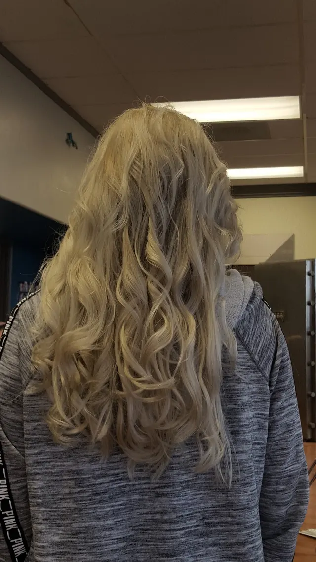 Hair To Dye For — customer photo 6