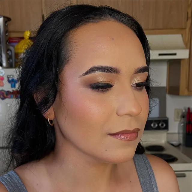 Glam Makeup by Dalisay — photo from the business 11
