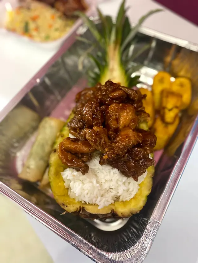 Coal Stove Jamaican Kitchen - Catering — photo from the business 9