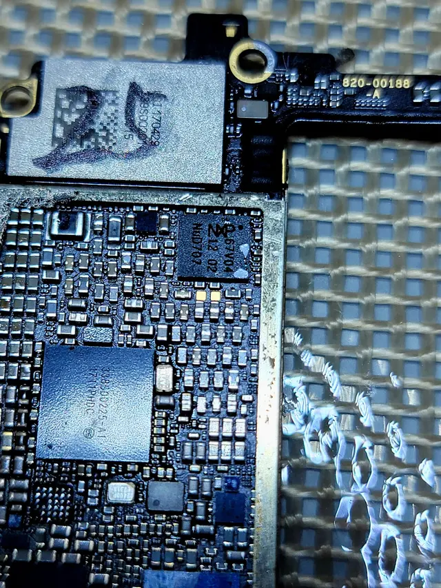 Dr. Fix It Cell Phone & Electronic Repair — photo from the business 8