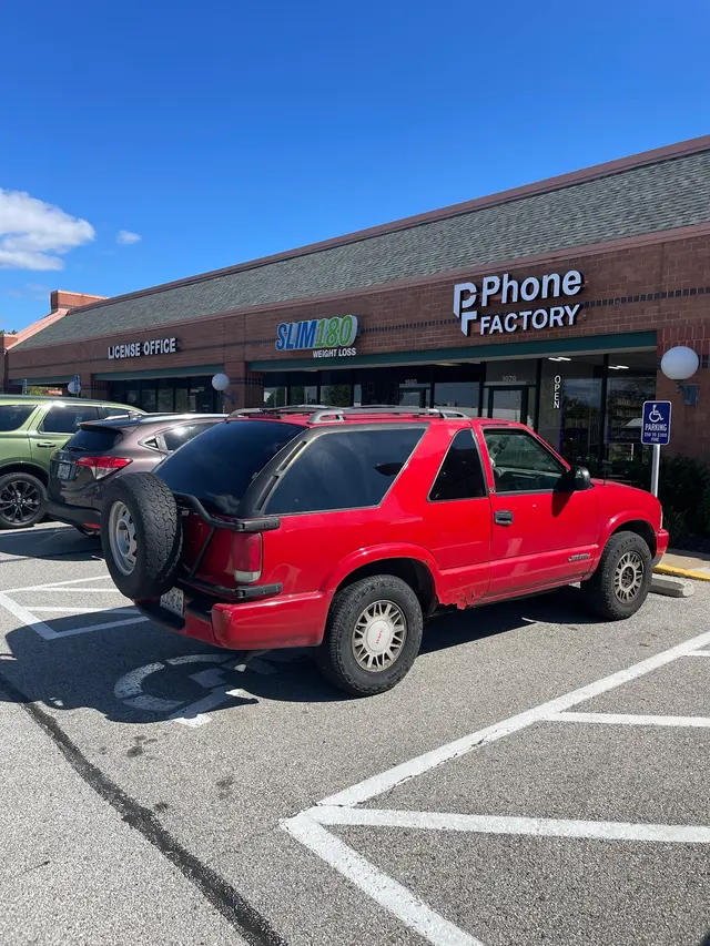 Phone Factory — customer photo 5