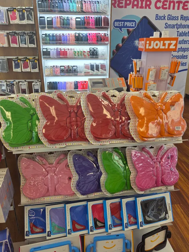 The Fix in Walmart Maplewood — photo from the business 10