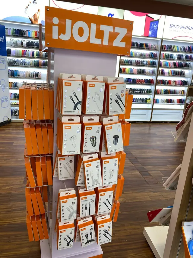 The Fix in Walmart Maplewood — photo from the business 5