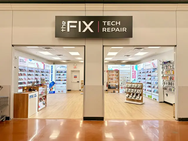 The Fix in Walmart Lake St. Louis — photo from the business 2