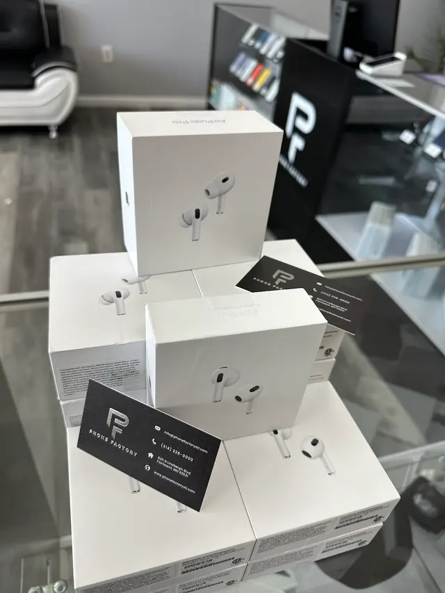 Phone Factory — photo from the business 10
