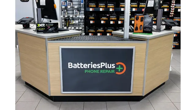 Batteries Plus Phone Repair — photo from the business 1