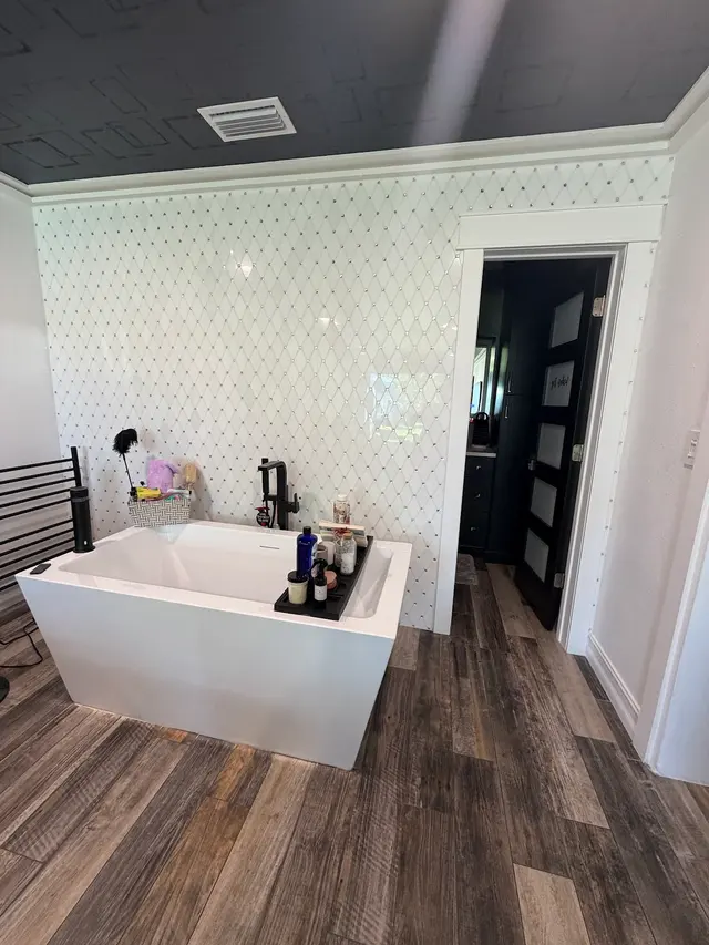 Above & Beyond Specialized Cleaning LLC — customer photo 12