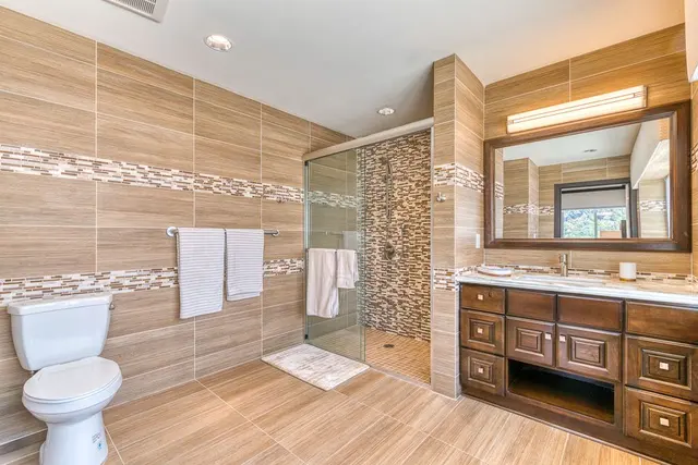 Hollywood Hills Senior Living — photo from the business 10