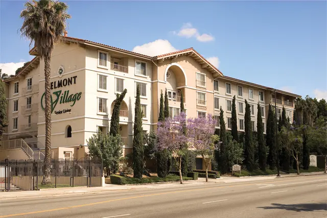 Belmont Village Senior Living Hollywood Hills — photo from the business 3