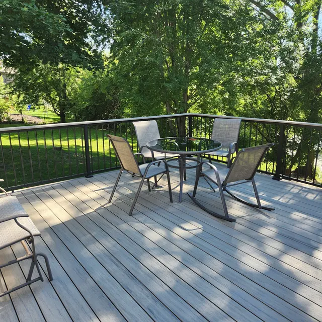 Customer photo of work by Rosebud Decks & Porches, from del board's review