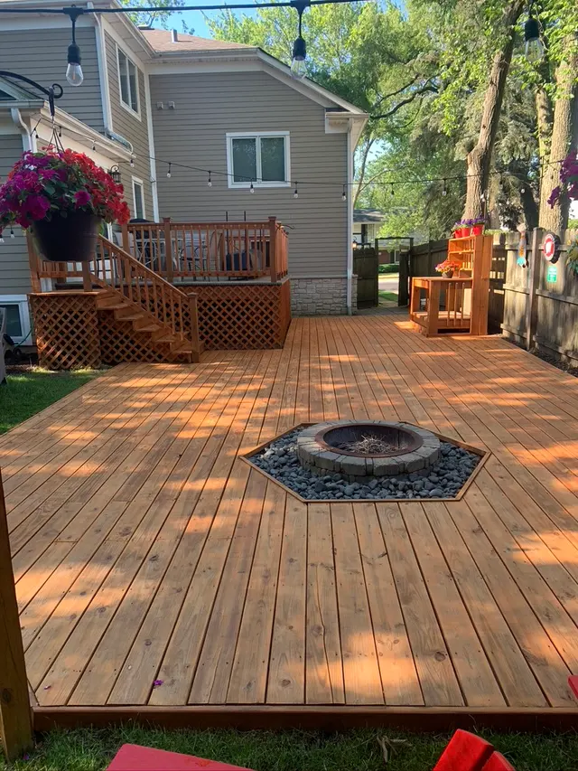 Lakeside Decking — photo from the business 9