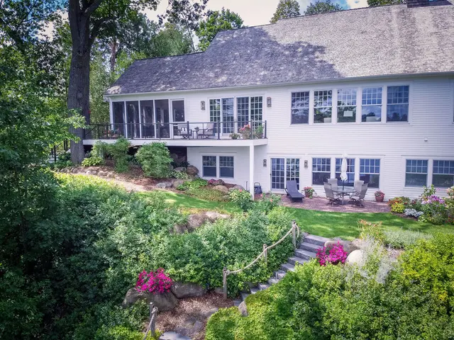 Lakeside Decking — photo from the business 12
